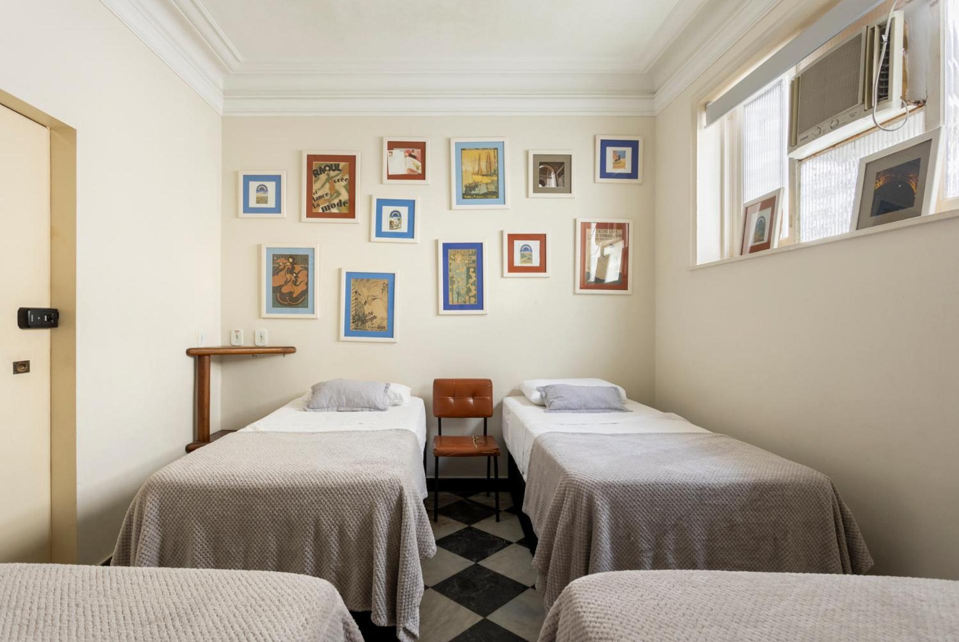 Bed 4-Bed Female Dormitory Room